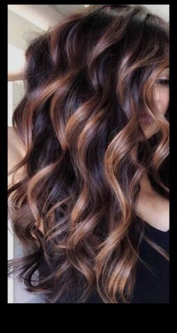 Шоколад и карамел Поглезете сладкото си с тези брюнетки прически