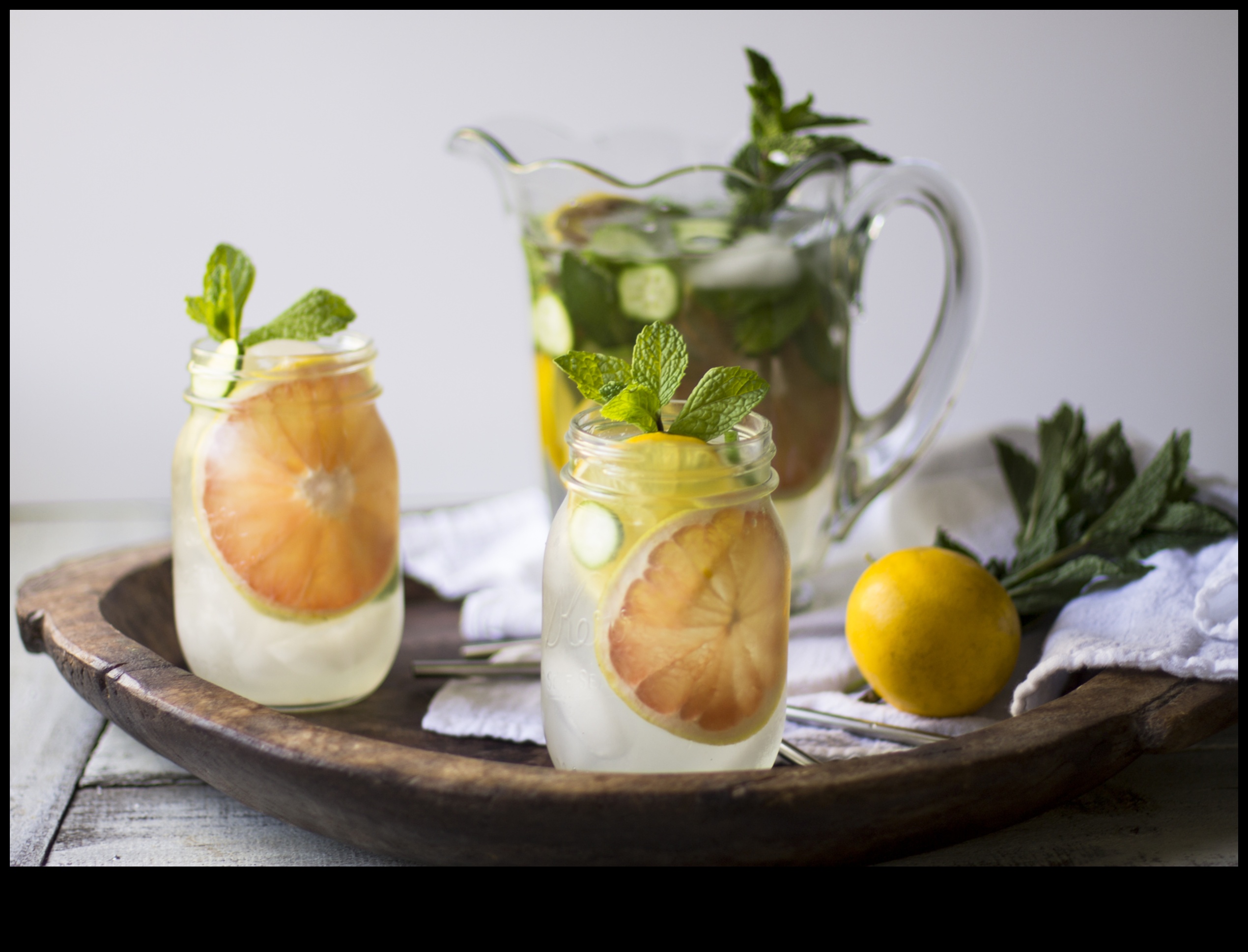 Citrus Splendor Детокс пътешествие през пикантната страна на сока 4 Citrus Splendor: Изследване на пикантната страна на соковете за детоксикация