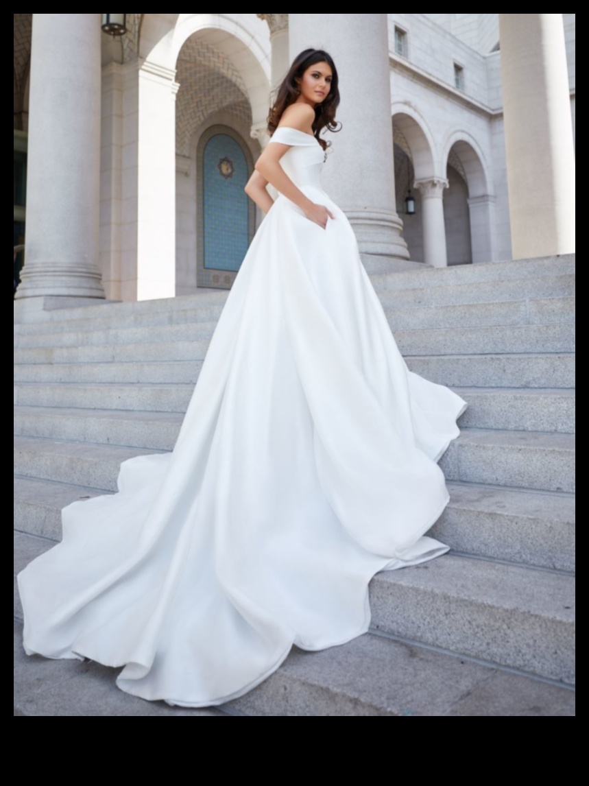 Класически чар: Разкрити са вечни икони на сватбени рокли