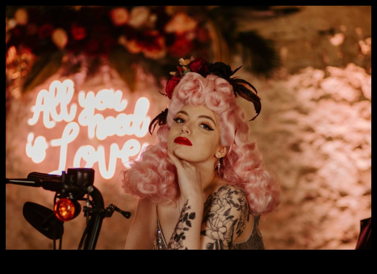 Руса коса и ретро излъчвания: Създаване на визии, вдъхновени от ретро