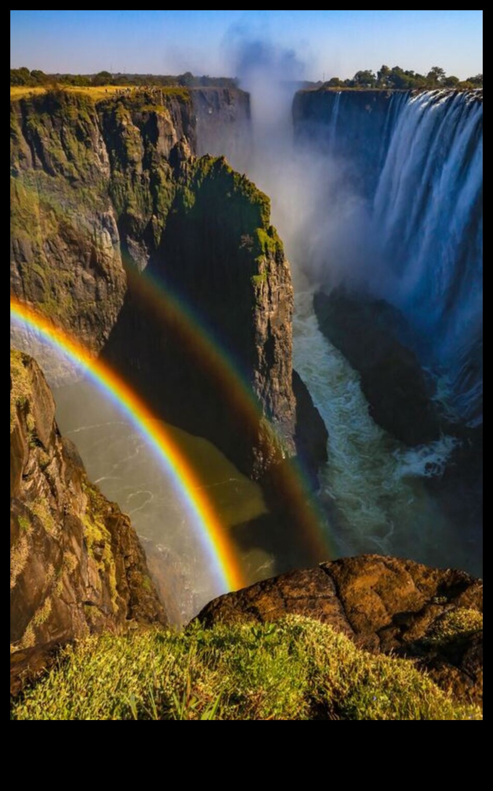 Възвишеното обикновено: оценката на реализма за светското