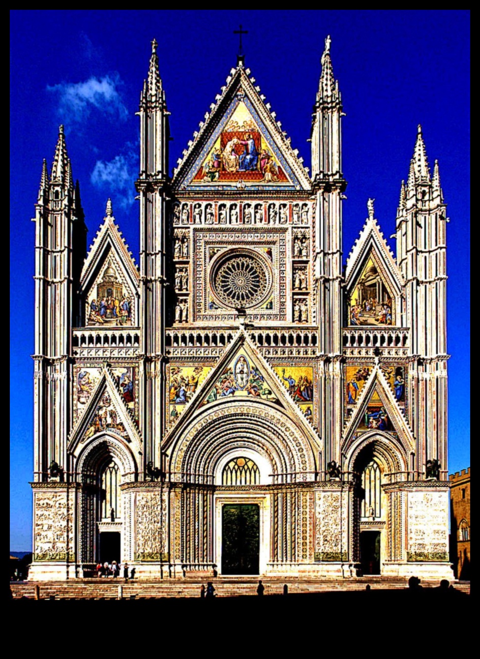 Параклисни хроники: Художествени изрази в готическите параклиси