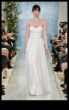 Модерни булчински дрехи Runway Radiance, представени в шикозна и чувствена нежна