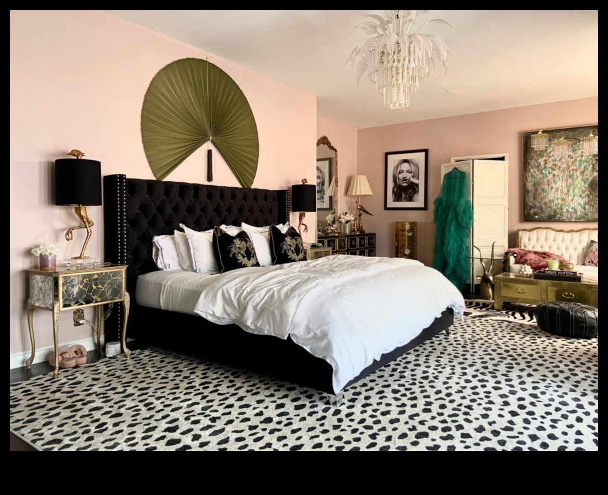 Холивуд Глам декор за спалня за лукс
